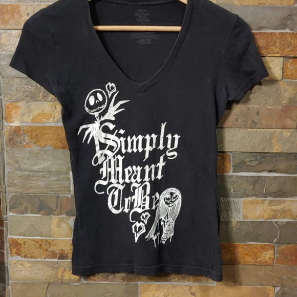 Simply Meant To Be... V-neck black tee sz S - Picture 3 of 5